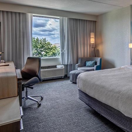 Courtyard By Marriott Dulles Airport Херндон Экстерьер фото