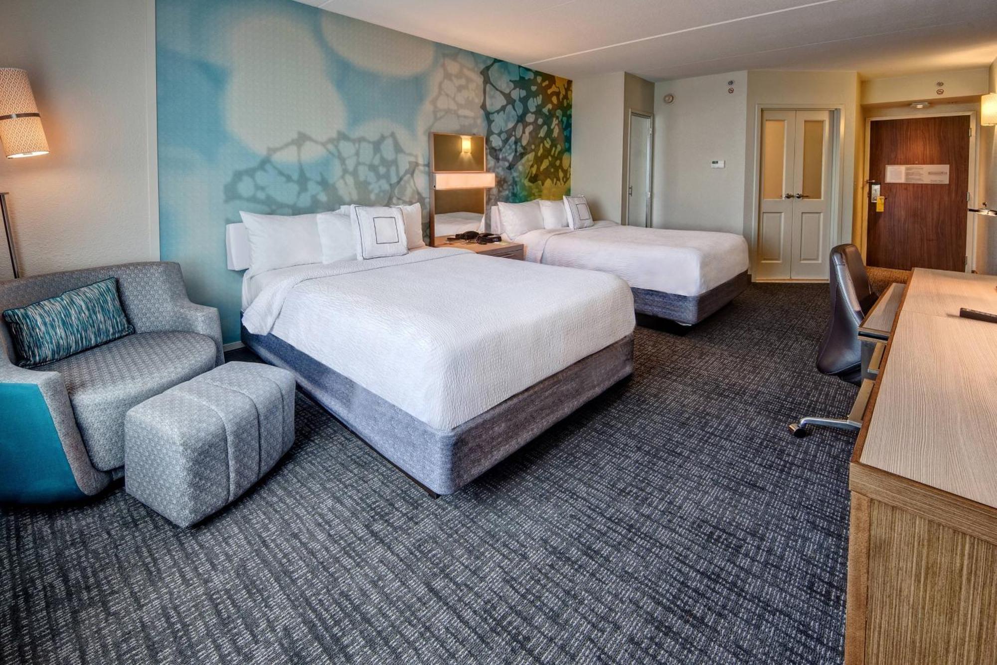 Courtyard By Marriott Dulles Airport Херндон Экстерьер фото